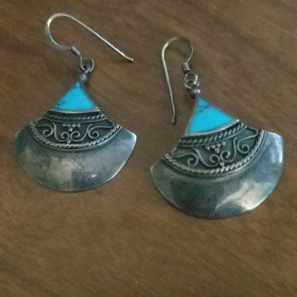 SS Turquoise Earrings